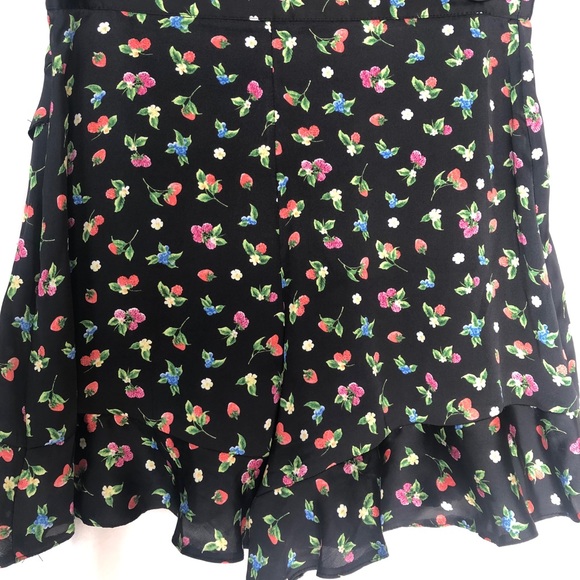 Satin Effect Ruffled Skort - Picture 3 of 3